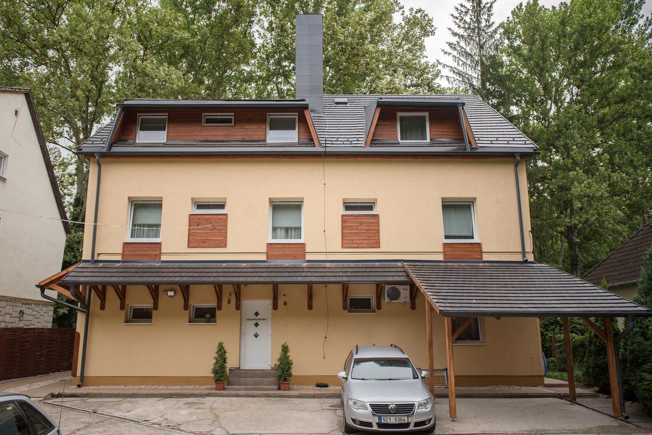 Ambrozia Szallashely Es Etterem Miškovec Exteriér fotografie